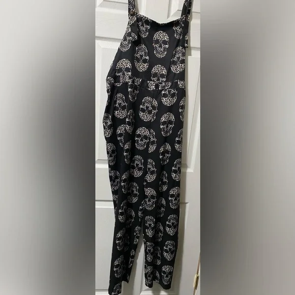 Leopard skull - Picture 2 of 3